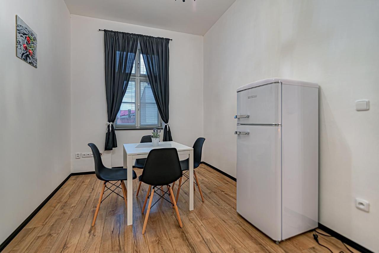 Rezidence Znojmo Hotel Bagian luar foto