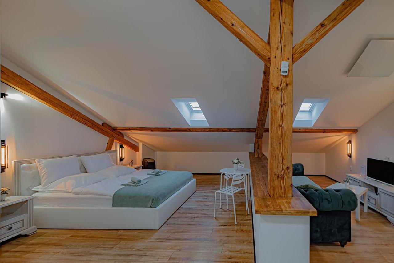 Rezidence Znojmo Hotel Bagian luar foto