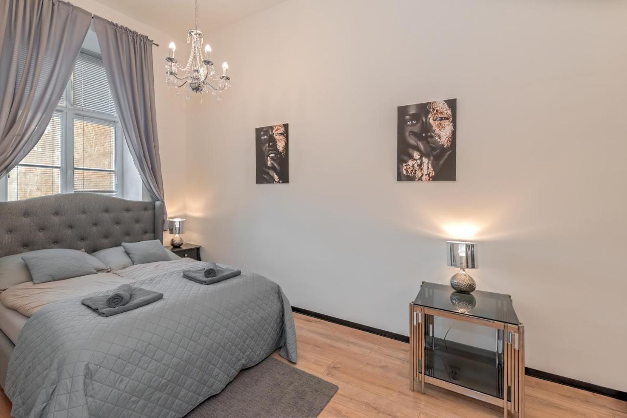 Rezidence Znojmo Hotel Bagian luar foto