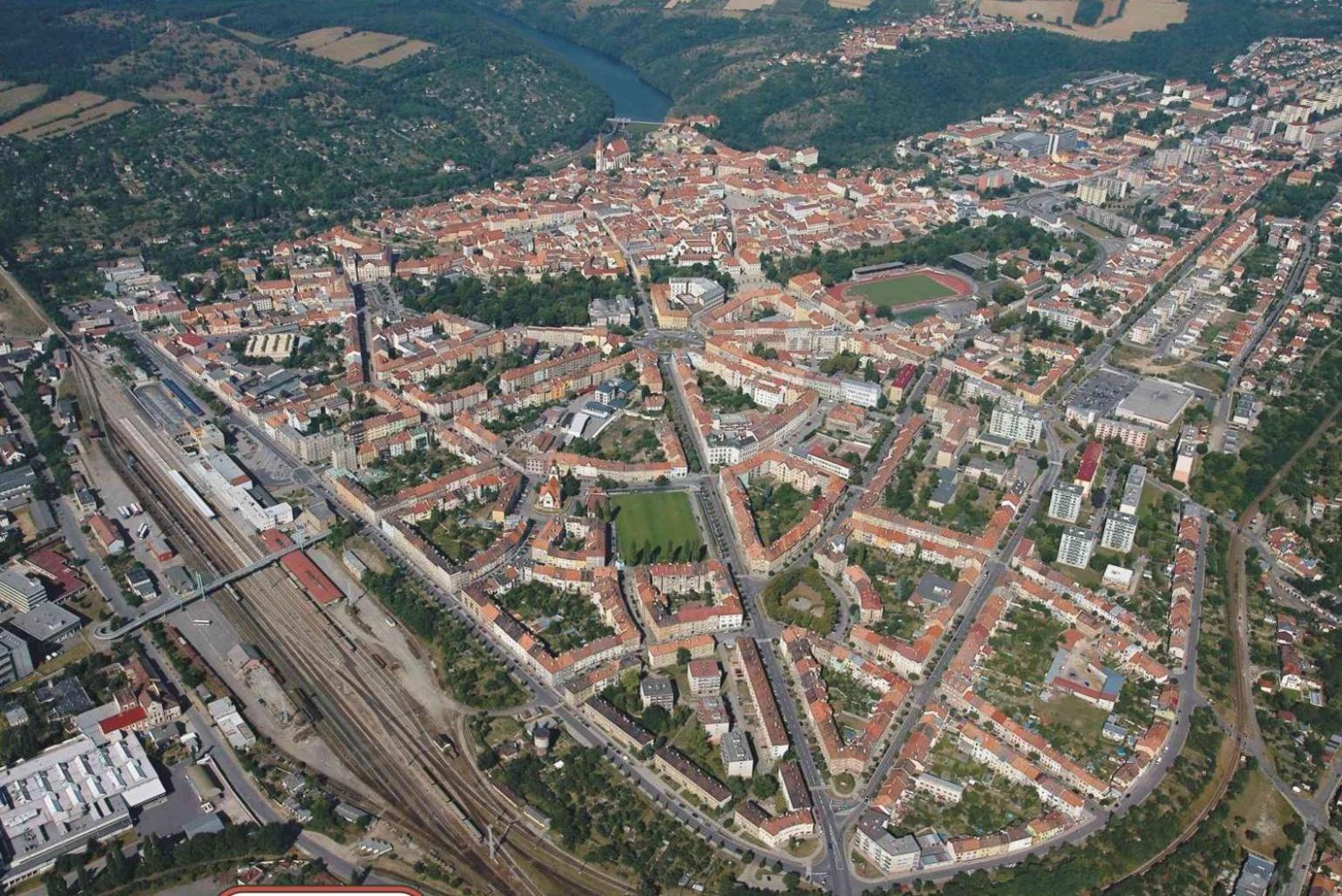 Rezidence Znojmo Hotel Bagian luar foto